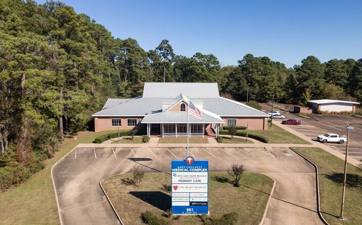 951 E Loop 304, Crockett
