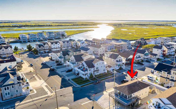2090 6th Street, Avalon