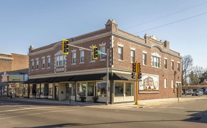 1335 WALNUT Street, Murphysboro