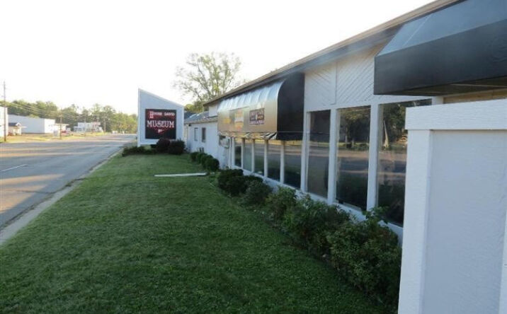 1380 E Napier Avenue, Benton Harbor