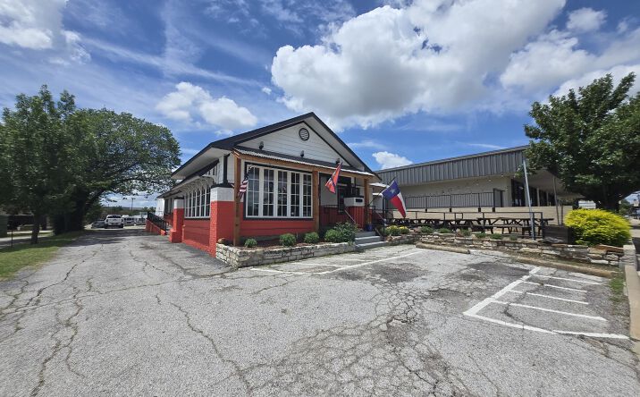 406 W Abram Street, Arlington