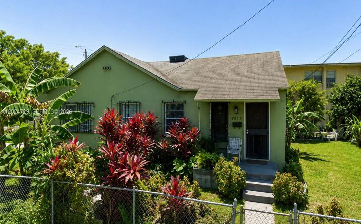 7812 NE Miami Ct, Miami