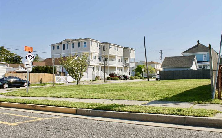 329 W Taylor Avenue, Wildwood