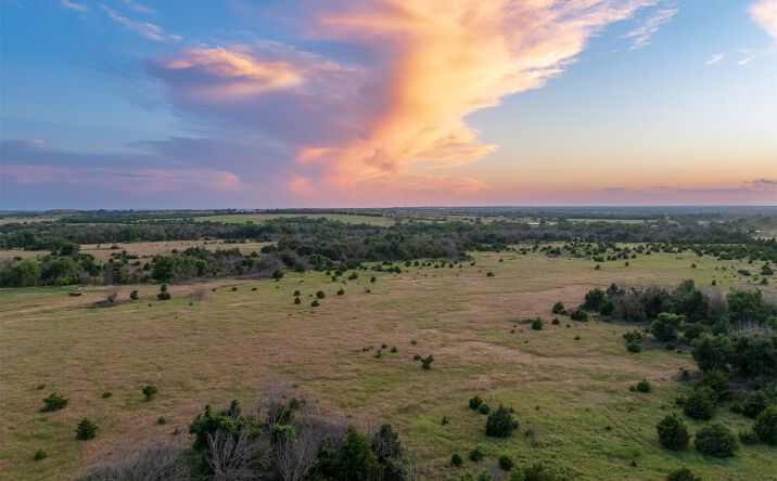 6 N Brush Creek Road, Glencoe