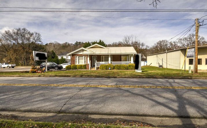 365 Hill Street, Murphy