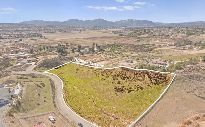 Lindsay Cir, Temecula