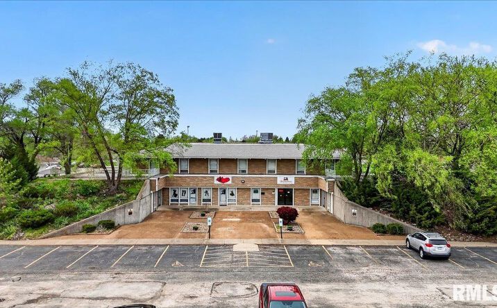 3111 NORMANDY Drive, Springfield