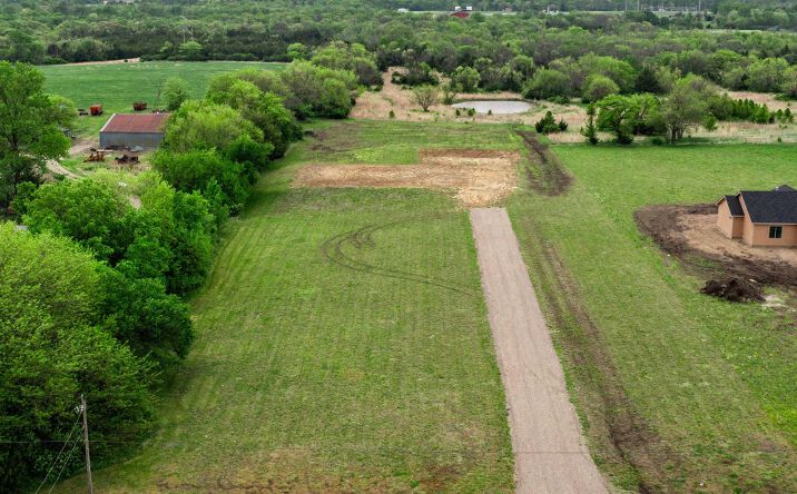5826 SE 53rd St, Berryton