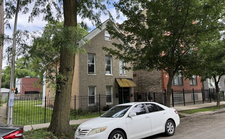 1634 N ROCKWELL Street, Chicago