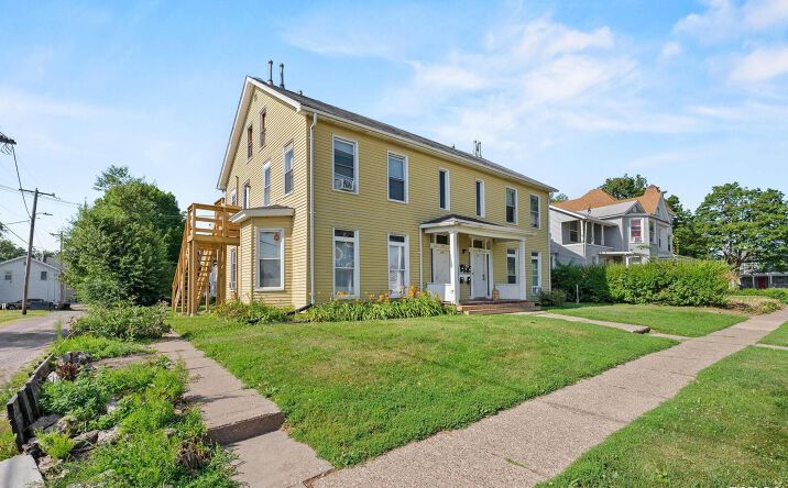 119-121 W 13TH Street, Davenport