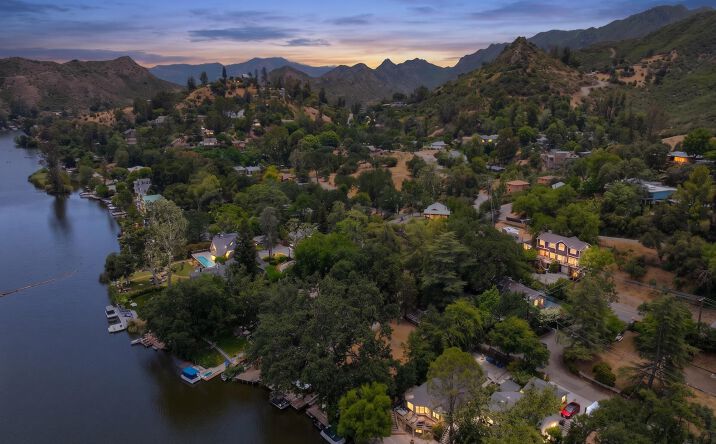 29255 S Lake Shore Dr, Agoura Hills