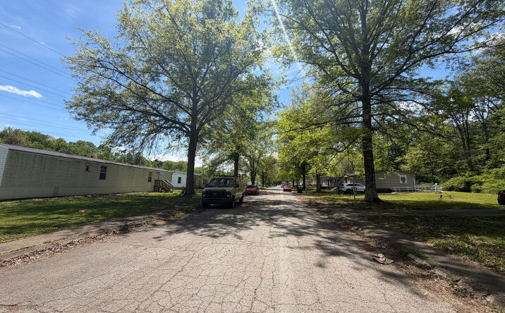 1 - 27 Oak Dr, Buena Vista