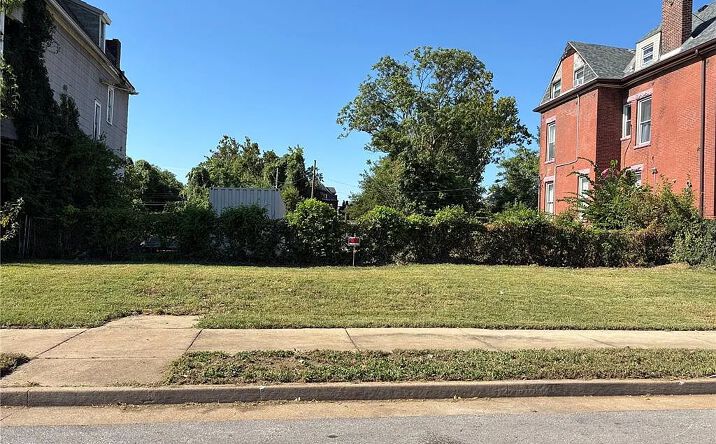 4246 W BELLE PL, ST LOUIS