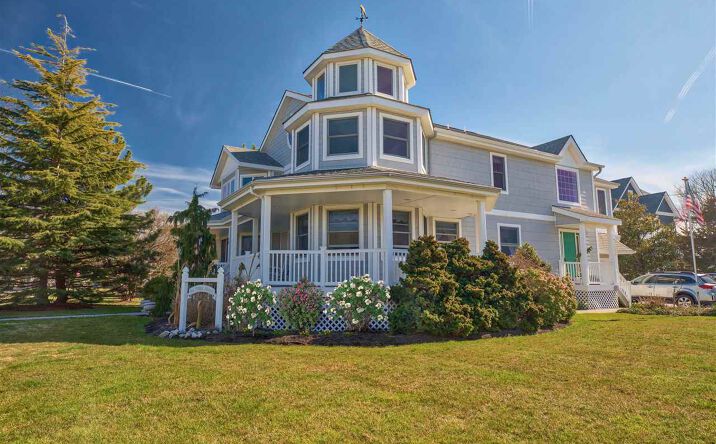 10 Swan Avenue, Cape May