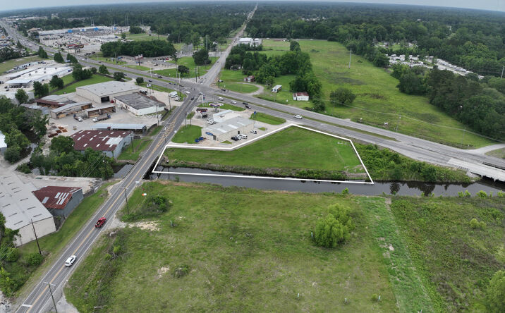 11139 AIRLINE HWY, GONZALES