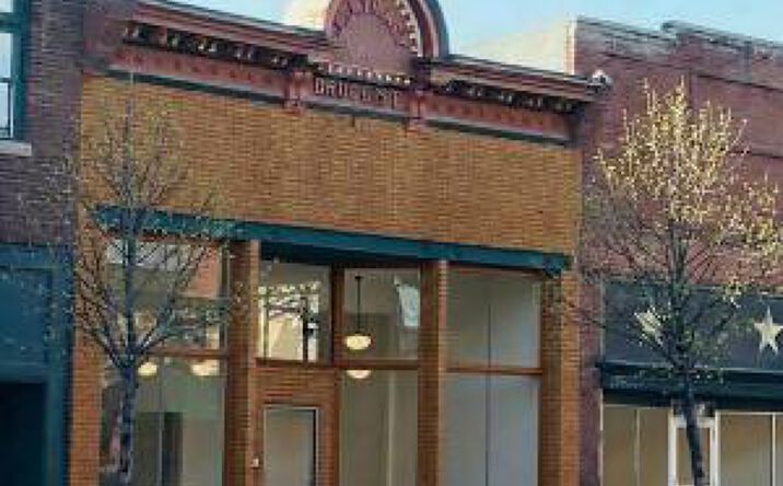 111 S MAIN St, Hailey