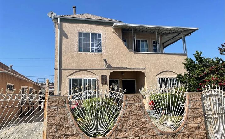705 W 41st Drive, Los Angeles
