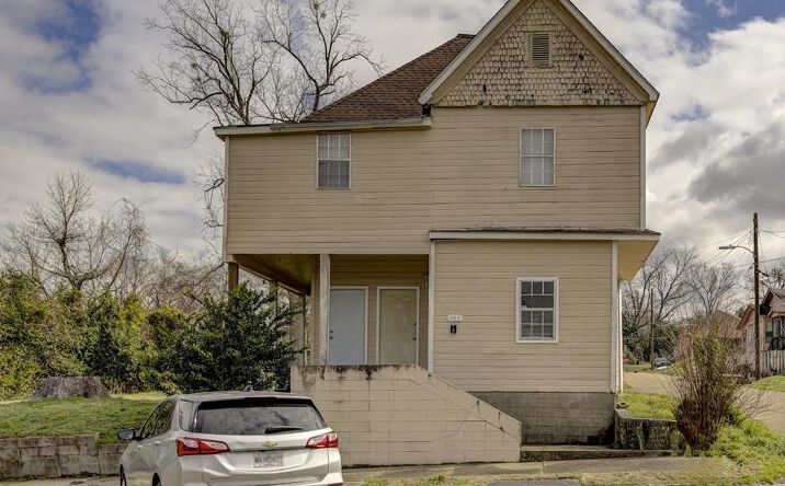 703 Monroe St, Vicksburg