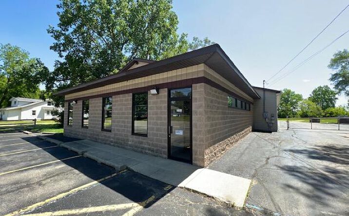 2151 Lansing Avenue, Jackson