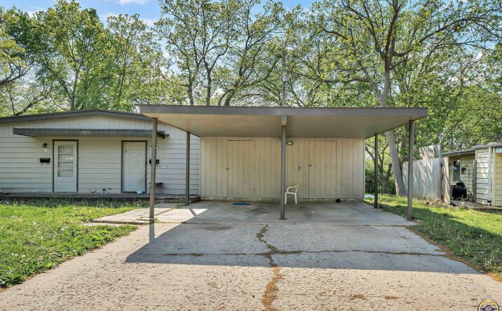 2921 SW Atwood AVE, Topeka