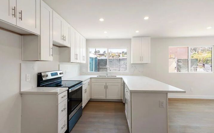 6327-1/2 Brooklyn Avenue, San Diego