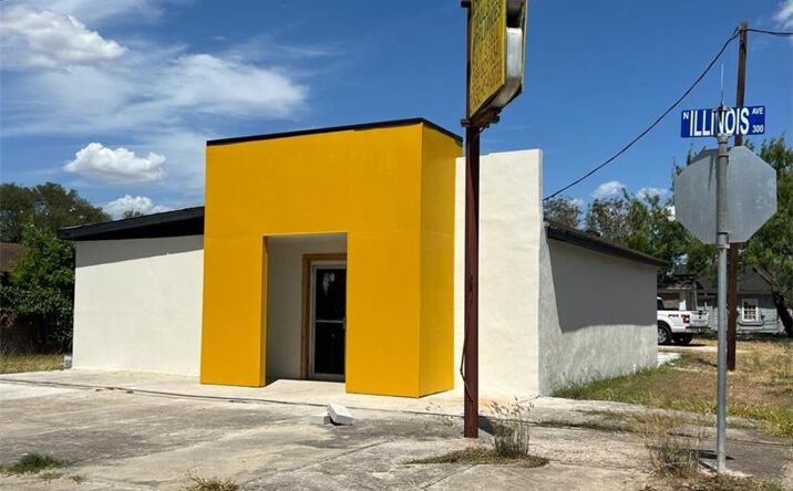 300 N Illinois Avenue, Weslaco