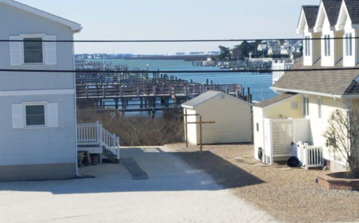 303 42nd Street, Avalon