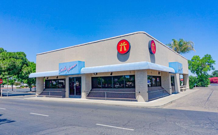 480 North 11th Avenue, Hanford