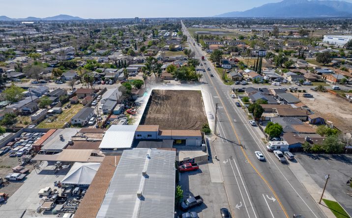 24811 5th St, San Bernardino