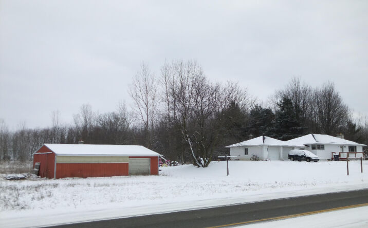 4625 Division Avenue, Wayland