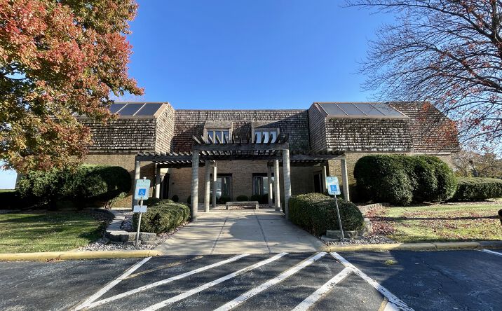 750 Almar Parkway 200-202, Bourbonnais