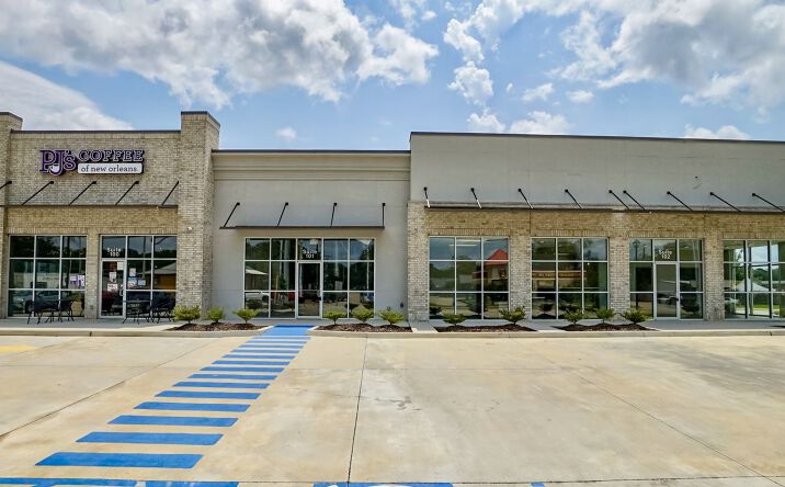 1501 West Pinhook Road, Lafayette