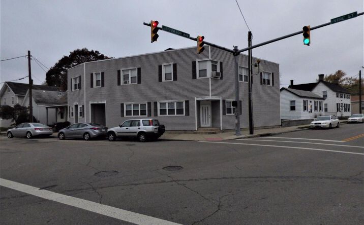 W Vine Street, Reading