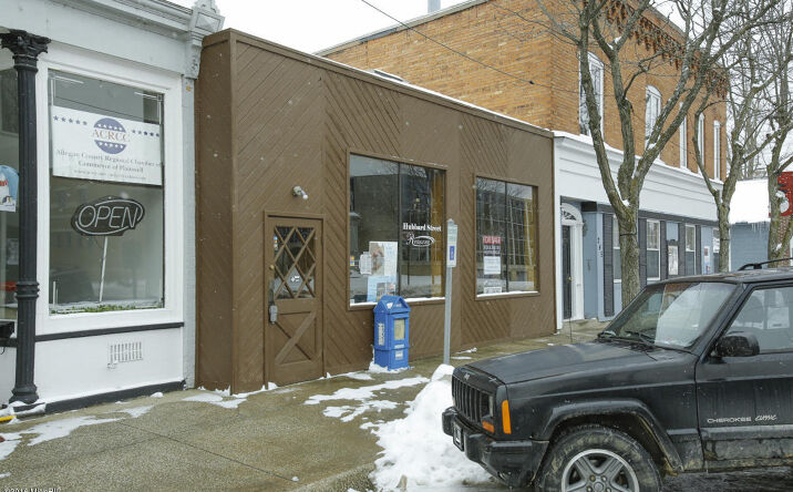 243 HUBBARD Street, Allegan