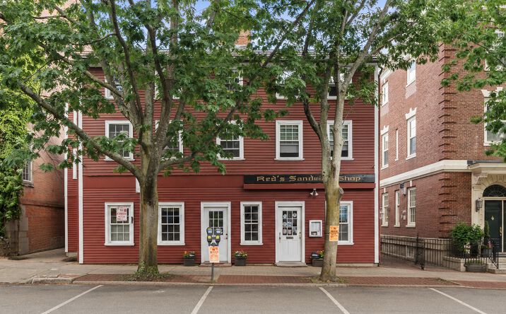 13 Central Street, Salem