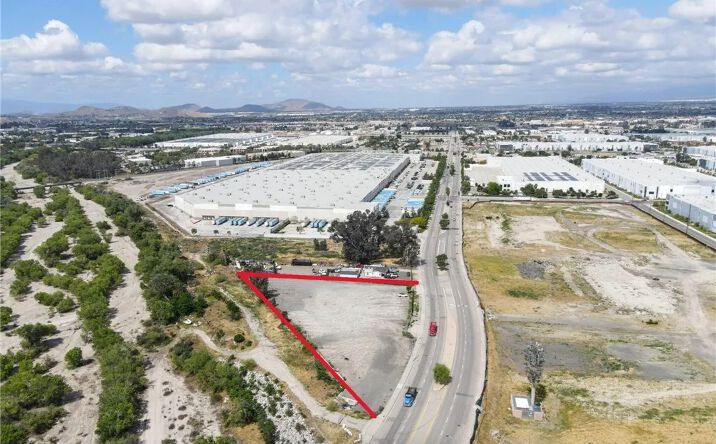 787 E Orange Show, San Bernardino