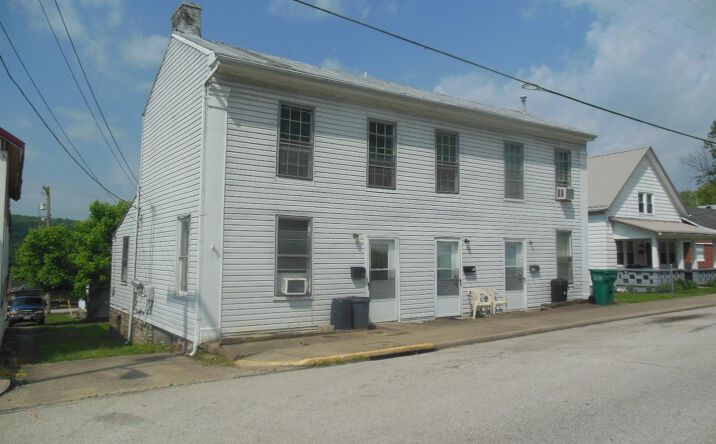 N Second Street, Ripley
