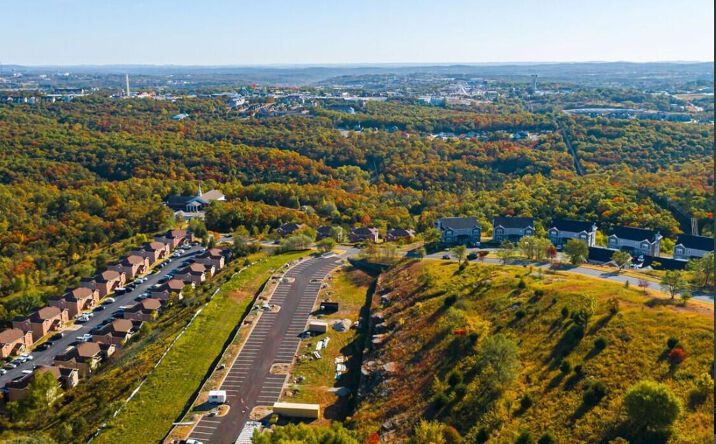 2914 Vinyards Pkwy, Branson