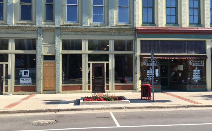 216 W Main 1, Lowell