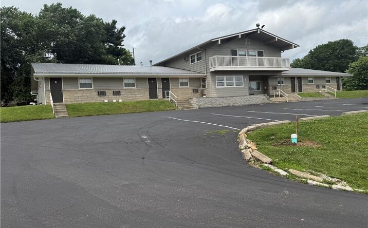 6405 Glenn Highway, Cambridge