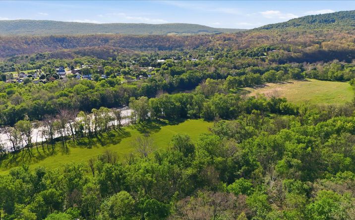 27406 Sulphur Springs Road Southeast, Oldtown