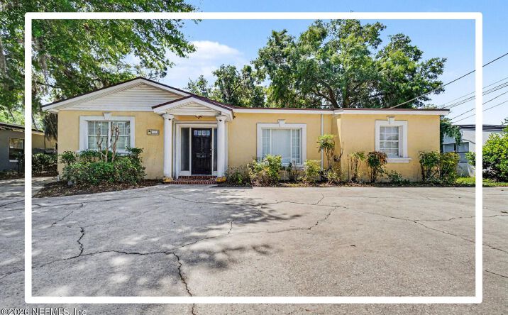 2422 W UNIVERSITY Boulevard, Jacksonville