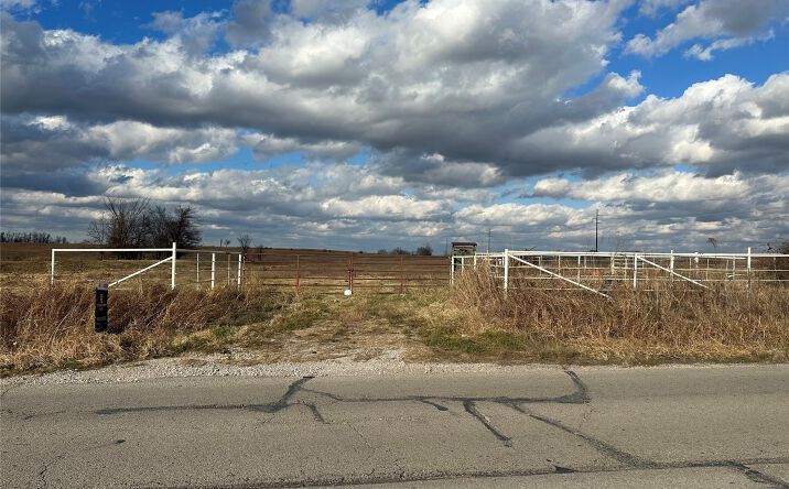 Hectorville Road, Mounds
