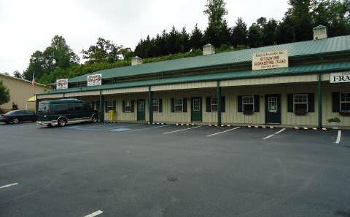 2996 Hwy 69 Units 3 & 4, Hayesville