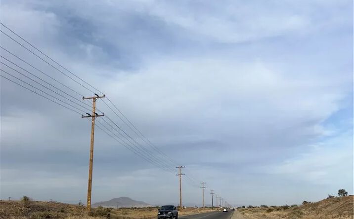 2 Air Expressway, Adelanto