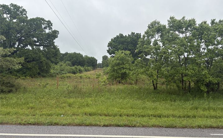 N Tamaha Road, Stigler