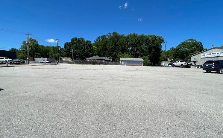 1330 MISSOURI BOULEVARD, Jefferson City