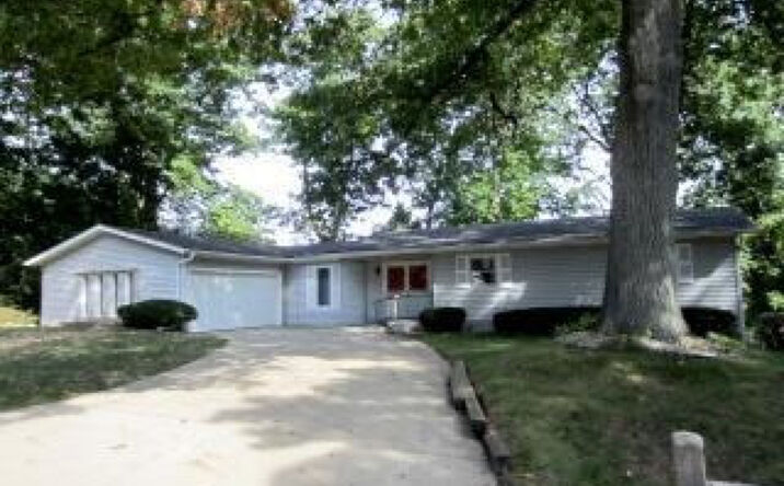 519 South Shore Drive, Battle Creek