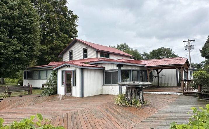 3328 New York 394, Ashville