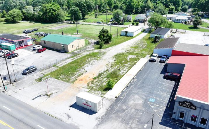 2332(4) Fort Campbell Blvd, Hopkinsville